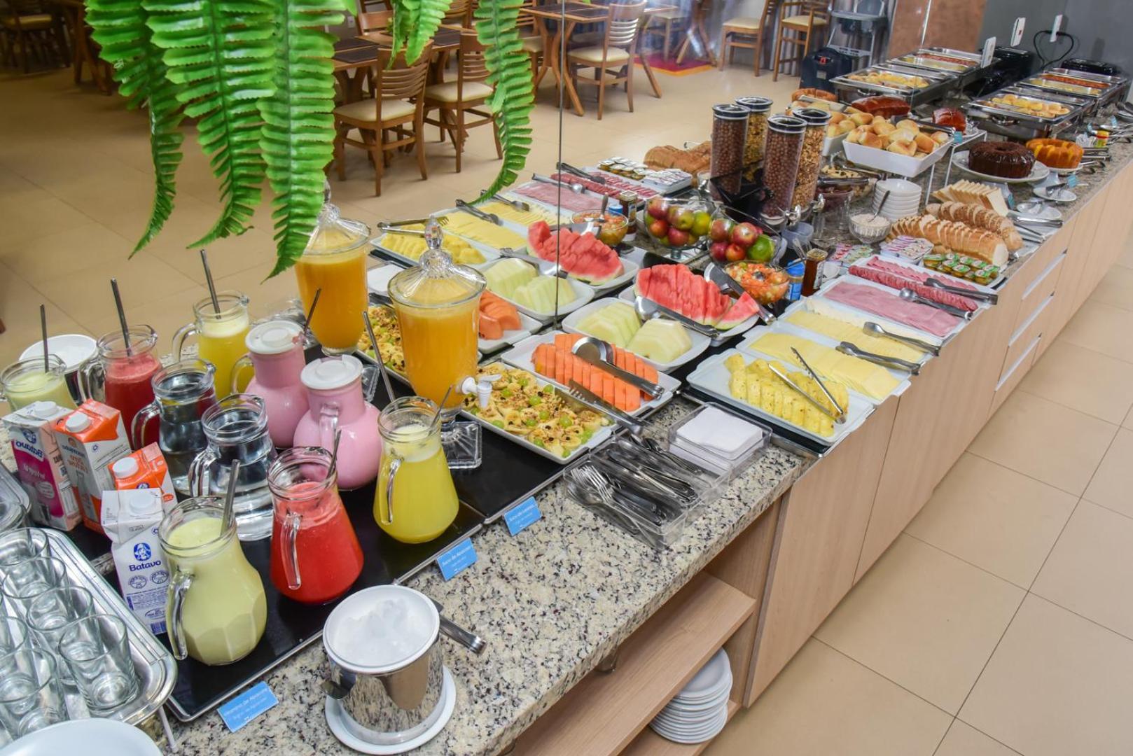 Hotel Plaza Garden Cascavel  Eksteriør bilde